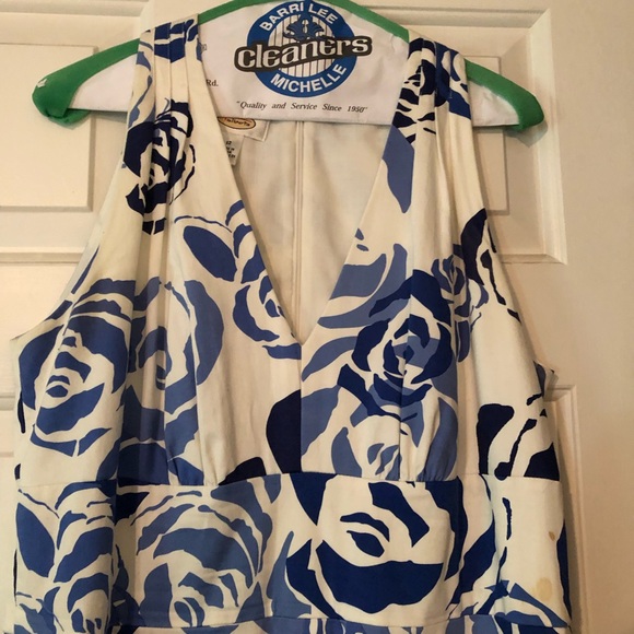 Dress - Picture 3 of 6